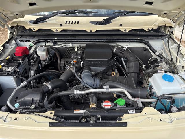 ジムニー ＸＣ　４ＡＴ　４ＷＤ　ナビ　ＥＴＣ　バックカメラ　フルセグ　Ｂｌｕｅｔｏｏｔｈ　前後ドラレコ　アルミホイール　２トーンルーフ　ＬＥＤ　禁煙車　ワンオーナー　シートカバー　フォグランプ　スマートキー（17枚目）