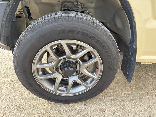 ジムニー ＸＣ　４ＡＴ　４ＷＤ　ナビ　ＥＴＣ　バックカメラ　フルセグ　Ｂｌｕｅｔｏｏｔｈ　前後ドラレコ　アルミホイール　２トーンルーフ　ＬＥＤ　禁煙車　ワンオーナー　シートカバー　フォグランプ　スマートキー（22枚目）