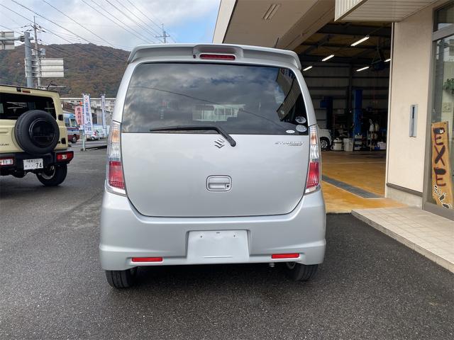 ワゴンＲスティングレー Ｘ　４ＷＤ　ナビ　ＨＩＤ　スマートキー　電動格納ミラー　シートヒーター　ベンチシート　ＣＶＴ　盗難防止システム　ＡＢＳ　ＣＤ　Ｂｌｕｅｔｏｏｔｈ　アルミホイール　衝突安全ボディ　エアコン（16枚目）
