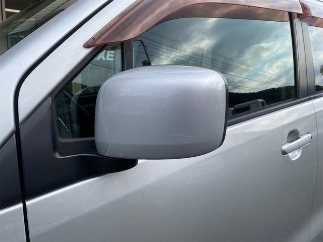 ワゴンＲスティングレー Ｘ　４ＷＤ　ナビ　ＨＩＤ　スマートキー　電動格納ミラー　シートヒーター　ベンチシート　ＣＶＴ　盗難防止システム　ＡＢＳ　ＣＤ　Ｂｌｕｅｔｏｏｔｈ　アルミホイール　衝突安全ボディ　エアコン（25枚目）