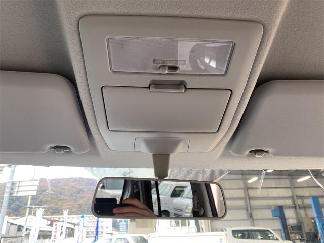 ワゴンＲスティングレー Ｘ　４ＷＤ　ナビ　ＨＩＤ　スマートキー　電動格納ミラー　シートヒーター　ベンチシート　ＣＶＴ　盗難防止システム　ＡＢＳ　ＣＤ　Ｂｌｕｅｔｏｏｔｈ　アルミホイール　衝突安全ボディ　エアコン（31枚目）