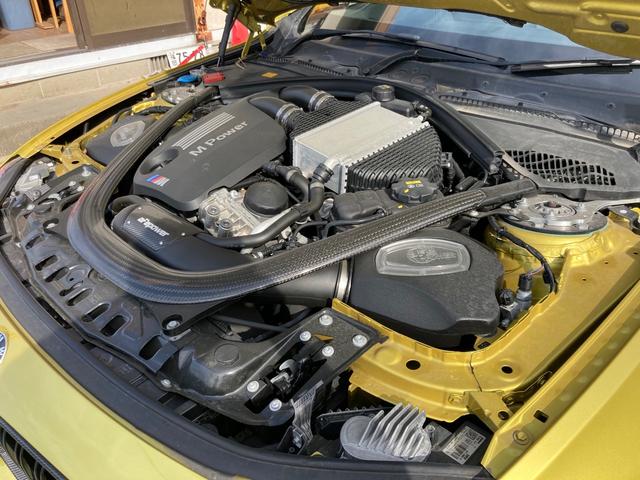 M4クーペ カーボンエアロ 白革シート メモリー付きパワーシート アーキュレー4本出マフラー SPIRIT車高調 カーボンルーフ カーボンインテリア ナビ TV ドラレコ(56枚目)