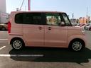 スライドドアなので狭い駐車場でも乗り降り安心です☆