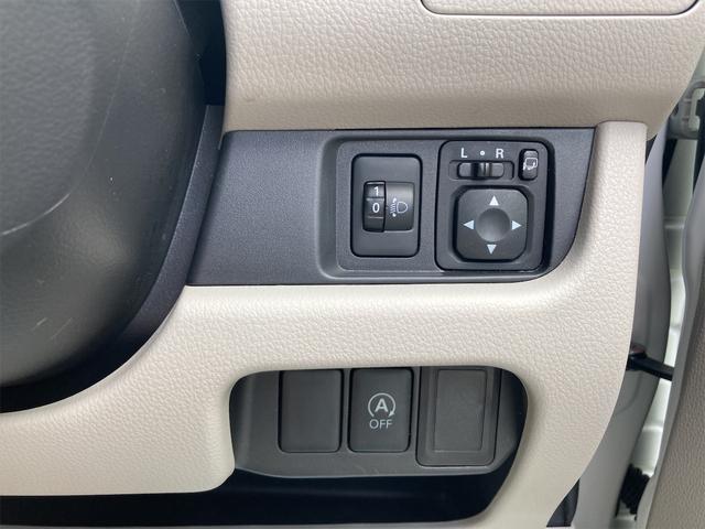 X 全周囲カメラ スマートキー アイドリングストップ 電動格納ミラー ベンチシート CVT 盗難防止システム ABS CD ミュージックプレイヤー接続可 衝突安全ボディ エアコン(5枚目)