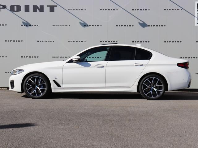 ５シリーズ ５４０ｉ　ｘＤｒｉｖｅ　Ｍスポーツ　ＬＣＩモデル　Ｂ５８Ｂ３０Ｃ直列６気筒ターボ　３４０馬力　ｘ－Ｄｒｉｖｅ　　アダプティブダンパー　Ｍスポーツブレーキ　サンルーフ　黒革　ＨＵＤ　ハーマンカードンサラウンド　第三者機関検査済み（6枚目）