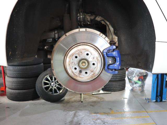 ５シリーズ ５４０ｉ　ｘＤｒｉｖｅ　Ｍスポーツ　ＬＣＩモデル　Ｂ５８Ｂ３０Ｃ直列６気筒ターボ　３４０馬力　ｘ－Ｄｒｉｖｅ　　アダプティブダンパー　Ｍスポーツブレーキ　サンルーフ　黒革　ＨＵＤ　ハーマンカードンサラウンド　第三者機関検査済み（70枚目）