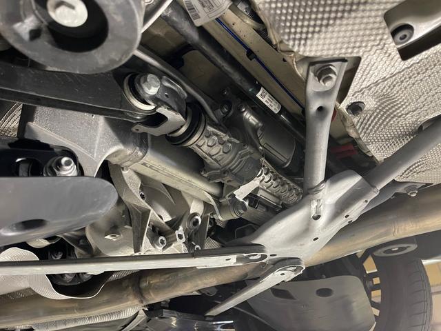 ５シリーズ ５４０ｉ　ｘＤｒｉｖｅツーリング　Ｍスポーツ　Ｂ５８Ｂ３０Ａ直６ターボ３４０馬力　走行距離１．９万キロ　Ｘ－Ｄｒｉｖｅ　パノラマサンルーフ　ハーマンカードンサラウンド　ブラックレザー　４ゾーンエアコン　ヘッドアップディスプレイ　第三者機関検査済み（71枚目）