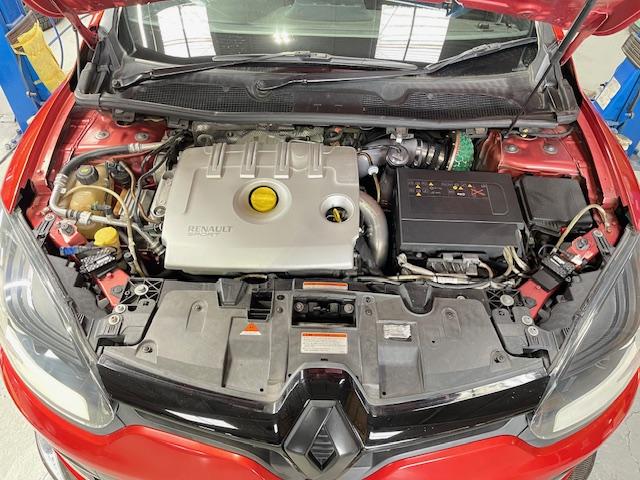 メガーヌ ルノー スポール 273トロフィー2 ZERO POINT ONEカスタムシフター RECAROフルバケット(運転席) HKSエアクリ 純正アクラポビッチマフラー スタッドボルト化ハブ RSパフォーマンスステアリング(2枚目)