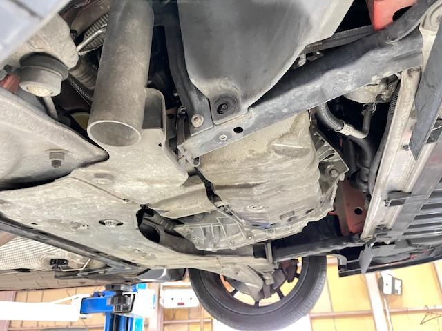 メガーヌ ルノー スポール 273トロフィー2 ZERO POINT ONEカスタムシフター RECAROフルバケット(運転席) HKSエアクリ 純正アクラポビッチマフラー スタッドボルト化ハブ RSパフォーマンスステアリング(52枚目)