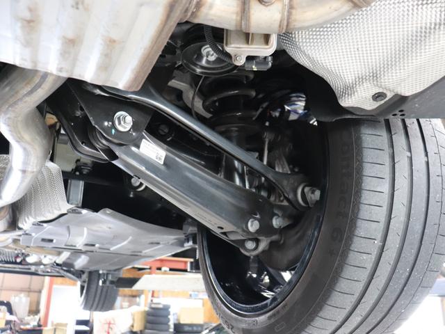 X4 M コンペティション S58B30Aツインターボ LCIモデル カーボンパッケージ サキールオレンジメリノレザー グロスレッドブレーキキャリパー Vスポーク765Mアルミ(グロスブラックペイント) 第三者機関検査済み(68枚目)