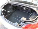 荷室容量は、ルーフクローズ時で310リッター。オープン時は180リッター