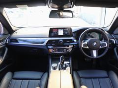 �ɥ饤�С�¦�����ѥͥ뤬�˥��ե��åȤ��줿�ɥ饤�С����ꥨ��ƥåɥǥ�����Υ���ƥꥢ 5