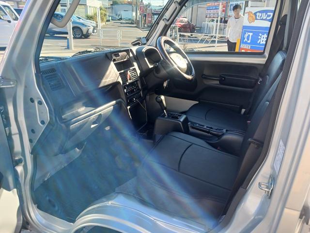 キャリイトラック ＫＣスペシャル　ワンオーナー・走行３７０００キロ・６ヶ月保証付・ラジオ・ＥＴＣ・ドラレコ・整備記録簿付・下取車・５速オートマ（10枚目）
