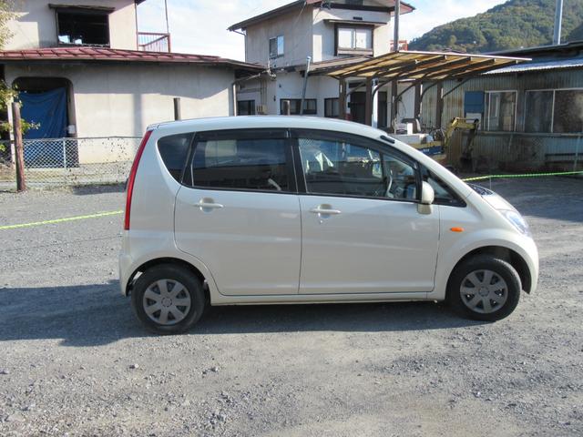 ムーヴ Ｌ　４速ＡＴ・キーレス・実走行・スペアタイヤ付・後席スライド・ベンチシート・フルフラット・ＣＤ・盗難防止システム・衝突安全ボディ・Ｗエアバッグ・フル装備・修復歴有り・走行距離１．５万キロ（4枚目）