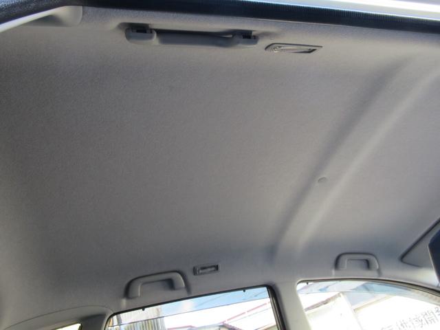 ムーヴ Ｌ　４速ＡＴ・キーレス・実走行・スペアタイヤ付・後席スライド・ベンチシート・フルフラット・ＣＤ・盗難防止システム・衝突安全ボディ・Ｗエアバッグ・フル装備・修復歴有り・走行距離１．５万キロ（17枚目）