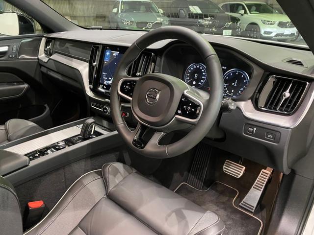 B6 AWD Rデザイン 弊社元役員Car 2021年モデル 1オーナー車 サンルーフ 黒革シート ボルボインテリセーフ スマートフォンチャージ harman/kardon 48V Hybrid 禁煙車(8枚目)