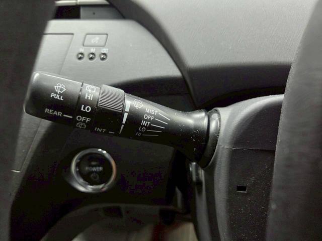 プリウス Ｓ　コーナーセンサー／ＬＥＤヘッドライト／シートカバー／社外シフトスイッチ（40枚目）