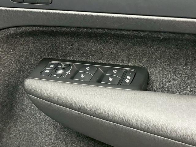 ＸＣ４０ アルティメット　Ｂ４　ＡＷＤ　２０２４年モデル／禁煙車／ブラックレザーシート（ヒーター付）／Ｇｏｏｇｌｅナビ／全方位カメラ／Ｂｌｕｅｔｏｏｔｈ対応／ＵＳＢ接続可／ハーマンカードン／ボルボインテリセーフ／Ｐバックドア／ＬＥＤヘッド（34枚目）