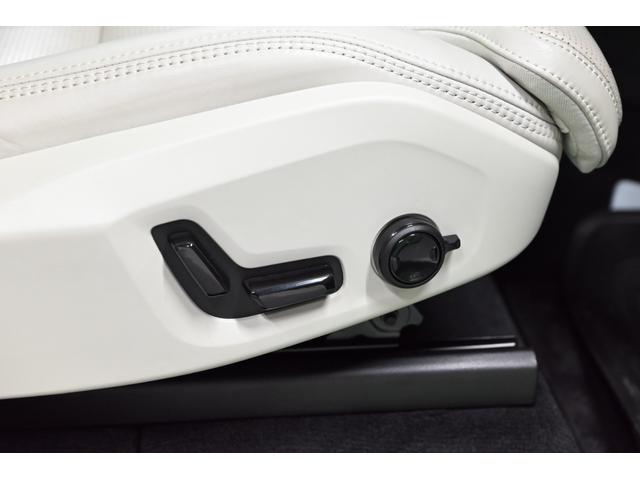 VOLVO XC90 RECHARGE PLUG IN HYBRID T8 AWD INSCRIPTION
