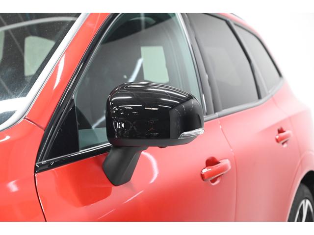 XC60 リチャージプラス T6 AWDプラグインハイブリッド 1オーナー/禁煙車/レザーシート(ヒーター付)/サンルーフ/エアサス/ドラレコ/ボルボインテリセーフ/全方位カメラ/ナビ/Bluetooth/USB/クリアランスソナー/クルコン/ETC/Pバックドア(25枚目)