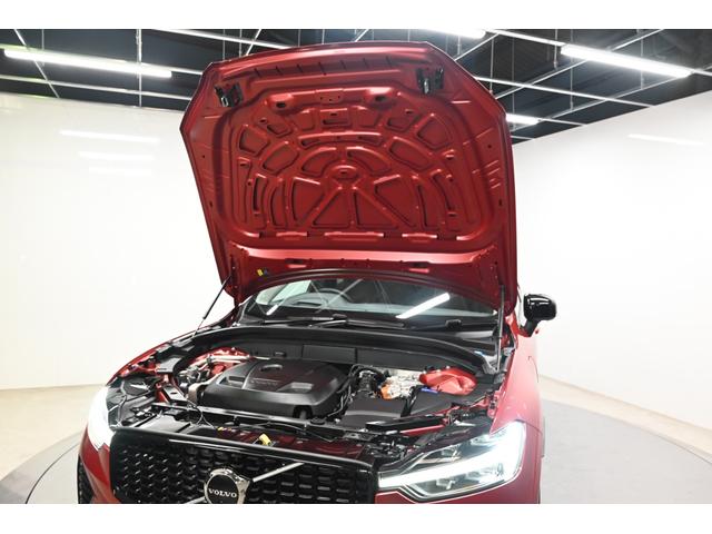 XC60 リチャージプラス T6 AWDプラグインハイブリッド 1オーナー/禁煙車/レザーシート(ヒーター付)/サンルーフ/エアサス/ドラレコ/ボルボインテリセーフ/全方位カメラ/ナビ/Bluetooth/USB/クリアランスソナー/クルコン/ETC/Pバックドア(28枚目)