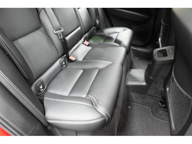 XC60 リチャージプラス T6 AWDプラグインハイブリッド 1オーナー/禁煙車/レザーシート(ヒーター付)/サンルーフ/エアサス/ドラレコ/ボルボインテリセーフ/全方位カメラ/ナビ/Bluetooth/USB/クリアランスソナー/クルコン/ETC/Pバックドア(60枚目)
