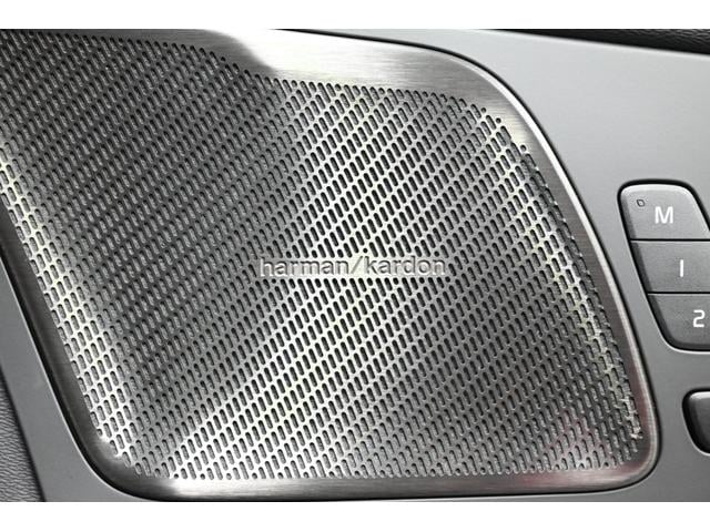 XC60 リチャージプラス T6 AWDプラグインハイブリッド 1オーナー/禁煙車/レザーシート(ヒーター付)/サンルーフ/エアサス/ドラレコ/ボルボインテリセーフ/全方位カメラ/ナビ/Bluetooth/USB/クリアランスソナー/クルコン/ETC/Pバックドア(68枚目)