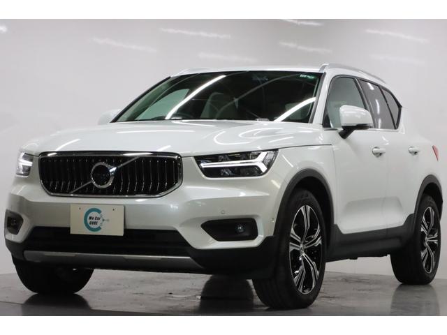 ＸＣ４０ Ｂ４　ＡＷＤ　インスクリプション　２０２２年モデル／ベージュレザーシート（ヒータ付）／ハーマンカードン／ボルボインテリセーフ／全方位カメラ／ナビ／フルセグＴＶ／Ｐバックドア／ＥＴＣ／クルコン／前後ドラレコ／純正１９アルミ／ＬＥＤヘッド（3枚目）