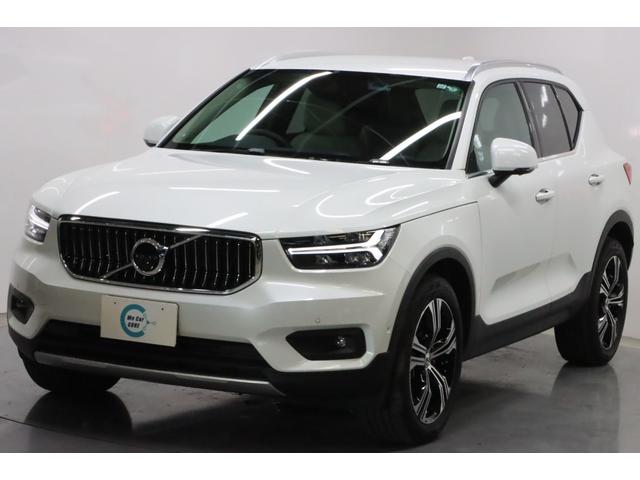 ＸＣ４０ Ｂ４　ＡＷＤ　インスクリプション　２０２２年モデル／ベージュレザーシート（ヒータ付）／ハーマンカードン／ボルボインテリセーフ／全方位カメラ／ナビ／フルセグＴＶ／Ｐバックドア／ＥＴＣ／クルコン／前後ドラレコ／純正１９アルミ／ＬＥＤヘッド（11枚目）