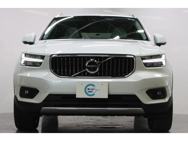 ＸＣ４０ Ｂ４　ＡＷＤ　インスクリプション　２０２２年モデル／ベージュレザーシート（ヒータ付）／ハーマンカードン／ボルボインテリセーフ／全方位カメラ／ナビ／フルセグＴＶ／Ｐバックドア／ＥＴＣ／クルコン／前後ドラレコ／純正１９アルミ／ＬＥＤヘッド（21枚目）