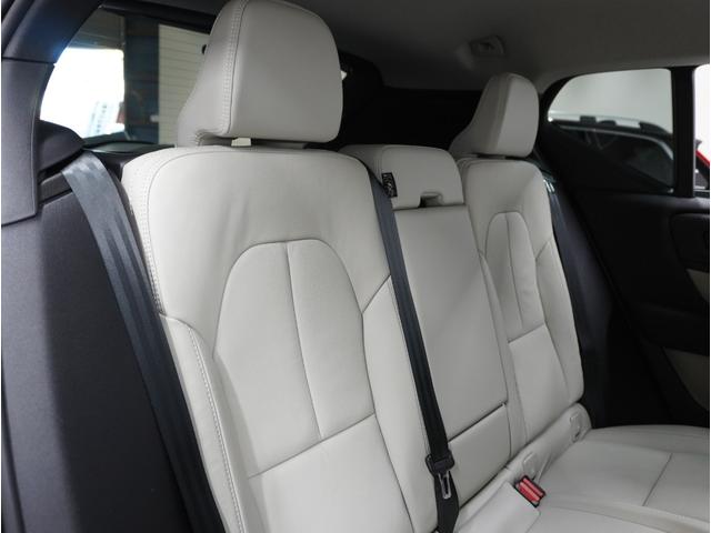 ＸＣ４０ Ｂ４　ＡＷＤ　インスクリプション　２０２２年モデル／ベージュレザーシート（ヒータ付）／ハーマンカードン／ボルボインテリセーフ／全方位カメラ／ナビ／フルセグＴＶ／Ｐバックドア／ＥＴＣ／クルコン／前後ドラレコ／純正１９アルミ／ＬＥＤヘッド（59枚目）