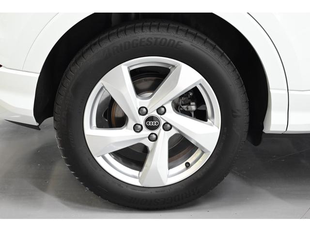 Ｑ３ ３５ＴＦＳＩアドバンスド　禁煙車／ブラックレザーシート（ヒーター付）／純正ナビ／Ｂｌｕｅｔｏｏｔｈ対応／ＵＳＢ接続／前後ドラレコ／全方位カメラ／クルコン／Ｐシート／クリアランスソナー／Ｐバックドア／ＬＥＤヘッド／純正１８アルミ（36枚目）