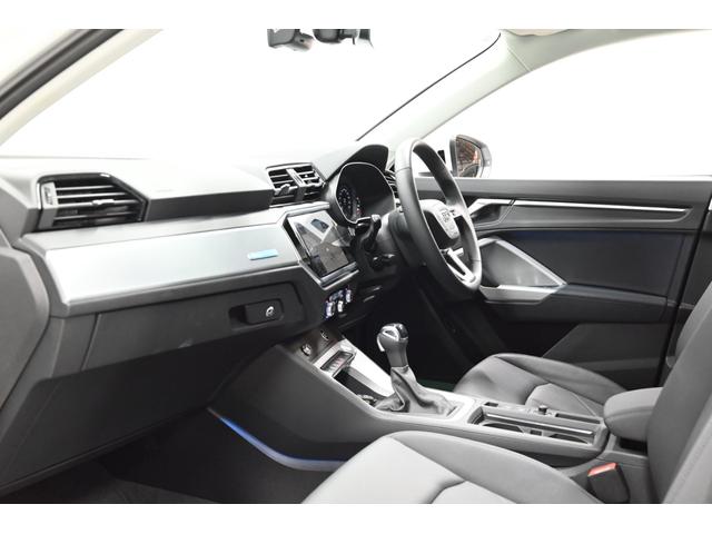 Ｑ３ ３５ＴＦＳＩアドバンスド　禁煙車／ブラックレザーシート（ヒーター付）／純正ナビ／Ｂｌｕｅｔｏｏｔｈ対応／ＵＳＢ接続／前後ドラレコ／全方位カメラ／クルコン／Ｐシート／クリアランスソナー／Ｐバックドア／ＬＥＤヘッド／純正１８アルミ（47枚目）