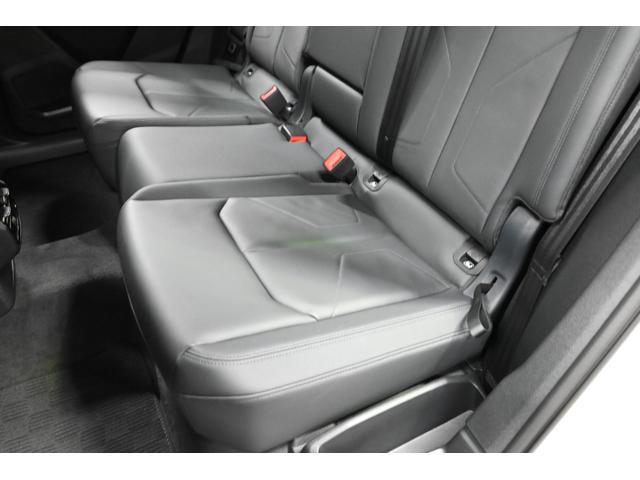 Ｑ３ ３５ＴＦＳＩアドバンスド　禁煙車／ブラックレザーシート（ヒーター付）／純正ナビ／Ｂｌｕｅｔｏｏｔｈ対応／ＵＳＢ接続／前後ドラレコ／全方位カメラ／クルコン／Ｐシート／クリアランスソナー／Ｐバックドア／ＬＥＤヘッド／純正１８アルミ（53枚目）