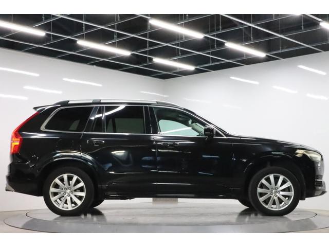 ＸＣ９０ Ｔ５　ＡＷＤ　モーメンタム　２０１６年モデル／禁煙車／ブラックレザーシート（ヒーター付）／ナビ／フルセグＴＶ／ドラレコ／リアエンターティメント／全方位カメラ／ボルボインテリセーフ／Ｐバックドア／純正１９アルミ／ＬＥＤヘッド（30枚目）