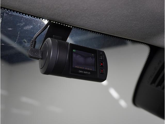 ＸＣ９０ Ｔ５　ＡＷＤ　モーメンタム　２０１６年モデル／禁煙車／ブラックレザーシート（ヒーター付）／ナビ／フルセグＴＶ／ドラレコ／リアエンターティメント／全方位カメラ／ボルボインテリセーフ／Ｐバックドア／純正１９アルミ／ＬＥＤヘッド（42枚目）