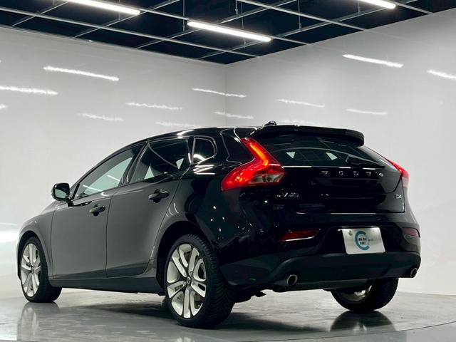 V40 D4 ダイナミックエディション 2019年モデル/パワーバックドア/純正ナビ/Bカメラ/Bluetooth対応/USB接続可/シートヒーター/ETC/ドラレコ/キセノンヘッドライト/純正18インチアルミ/保証書/取説/スペアキー(5枚目)