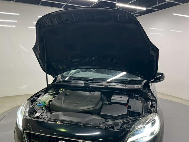 V40 D4 ダイナミックエディション 2019年モデル/パワーバックドア/純正ナビ/Bカメラ/Bluetooth対応/USB接続可/シートヒーター/ETC/ドラレコ/キセノンヘッドライト/純正18インチアルミ/保証書/取説/スペアキー(19枚目)