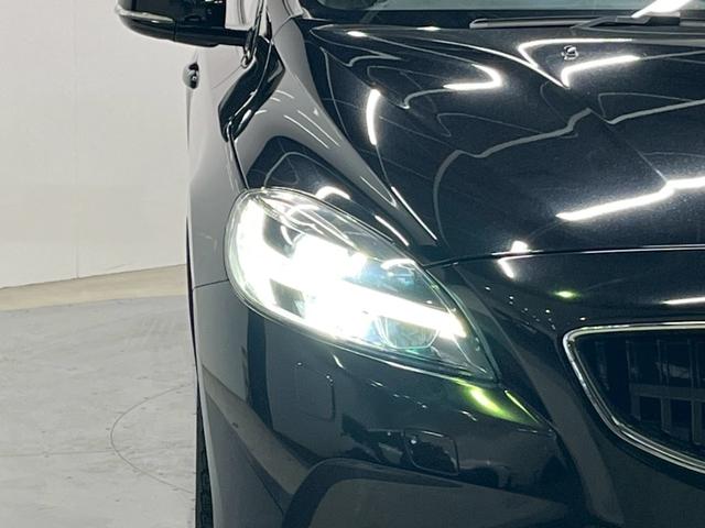 V40 D4 ダイナミックエディション 2019年モデル/パワーバックドア/純正ナビ/Bカメラ/Bluetooth対応/USB接続可/シートヒーター/ETC/ドラレコ/キセノンヘッドライト/純正18インチアルミ/保証書/取説/スペアキー(22枚目)