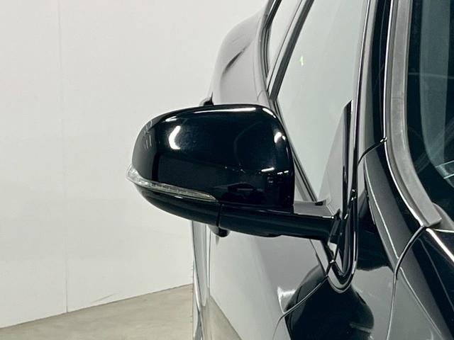 V40 D4 ダイナミックエディション 2019年モデル/パワーバックドア/純正ナビ/Bカメラ/Bluetooth対応/USB接続可/シートヒーター/ETC/ドラレコ/キセノンヘッドライト/純正18インチアルミ/保証書/取説/スペアキー(24枚目)