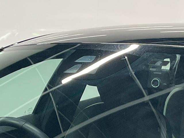 V40 D4 ダイナミックエディション 2019年モデル/パワーバックドア/純正ナビ/Bカメラ/Bluetooth対応/USB接続可/シートヒーター/ETC/ドラレコ/キセノンヘッドライト/純正18インチアルミ/保証書/取説/スペアキー(26枚目)