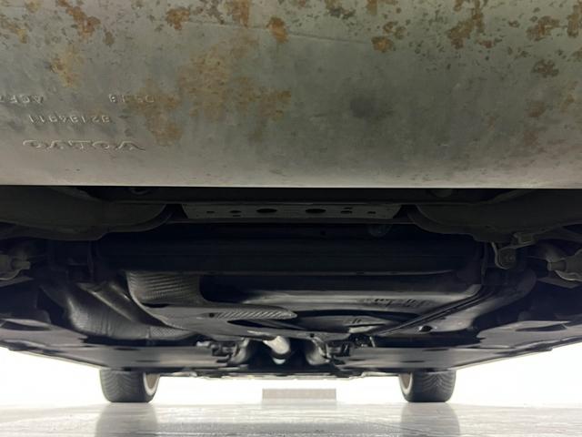 V40 D4 ダイナミックエディション 2019年モデル/パワーバックドア/純正ナビ/Bカメラ/Bluetooth対応/USB接続可/シートヒーター/ETC/ドラレコ/キセノンヘッドライト/純正18インチアルミ/保証書/取説/スペアキー(35枚目)