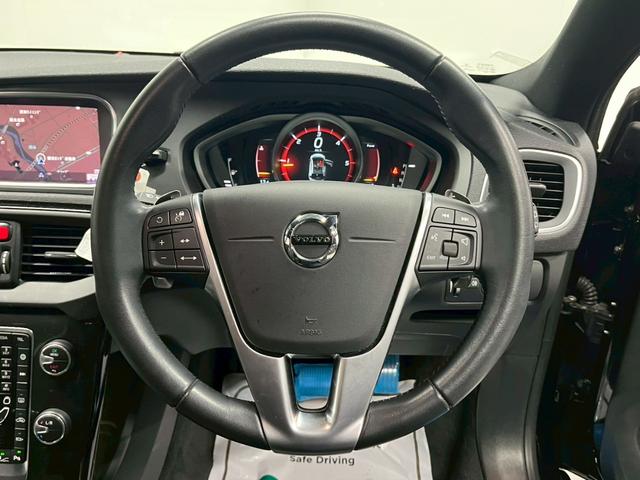 V40 D4 ダイナミックエディション 2019年モデル/パワーバックドア/純正ナビ/Bカメラ/Bluetooth対応/USB接続可/シートヒーター/ETC/ドラレコ/キセノンヘッドライト/純正18インチアルミ/保証書/取説/スペアキー(60枚目)