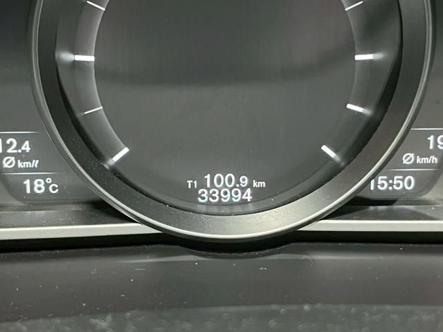 V40 D4 ダイナミックエディション 2019年モデル/パワーバックドア/純正ナビ/Bカメラ/Bluetooth対応/USB接続可/シートヒーター/ETC/ドラレコ/キセノンヘッドライト/純正18インチアルミ/保証書/取説/スペアキー(66枚目)