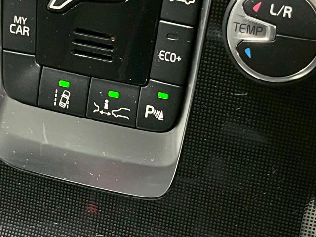 V40 D4 ダイナミックエディション 2019年モデル/パワーバックドア/純正ナビ/Bカメラ/Bluetooth対応/USB接続可/シートヒーター/ETC/ドラレコ/キセノンヘッドライト/純正18インチアルミ/保証書/取説/スペアキー(73枚目)