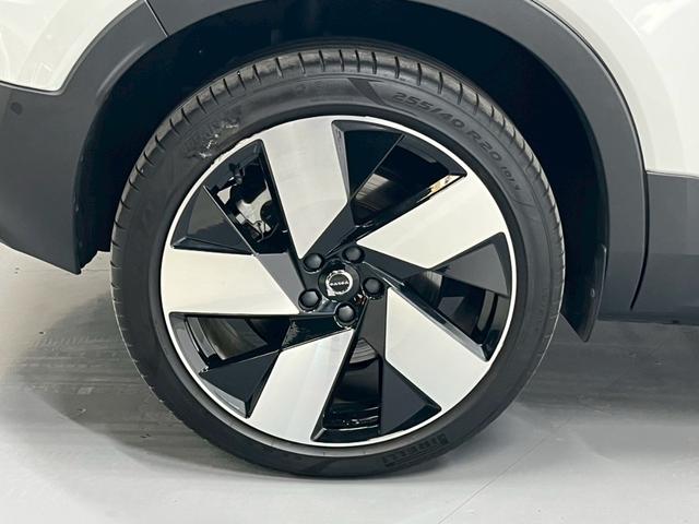 XC40リチャージ リチャージ アルティメットツインモーター 2023年モデル/禁煙車/レザーシート(ヒーター付)/パノラマルーフ/ボルボインテリセーフ/ハーマンカードン/Googleナビ/全方位カメラ/ETC/クルコン/Pバックドア/充電ケーブル(36枚目)
