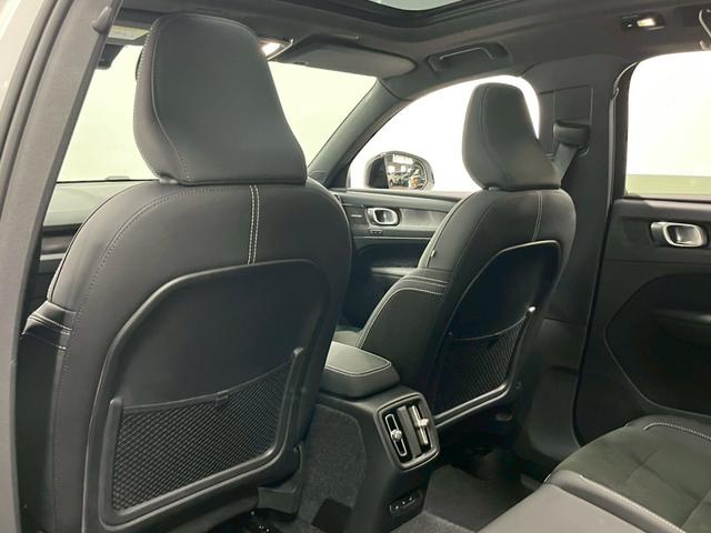 XC40リチャージ リチャージ アルティメットツインモーター 2023年モデル/禁煙車/レザーシート(ヒーター付)/パノラマルーフ/ボルボインテリセーフ/ハーマンカードン/Googleナビ/全方位カメラ/ETC/クルコン/Pバックドア/充電ケーブル(53枚目)