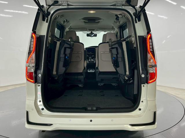 セレナ ｅ－パワー　ハイウェイスターＶ　１オーナー／プロパイロット／デジタルインナーミラー／全方位カメラ／ナビＴＶ／Ｂｌｕｅｔｏｏｔｈ対応／ＵＳＢ接続可／両側パワスラ／フリップダウンモニタ－（32枚目）