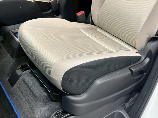 セレナ ｅ－パワー　ハイウェイスターＶ　１オーナー／プロパイロット／デジタルインナーミラー／全方位カメラ／ナビＴＶ／Ｂｌｕｅｔｏｏｔｈ対応／ＵＳＢ接続可／両側パワスラ／フリップダウンモニタ－（48枚目）