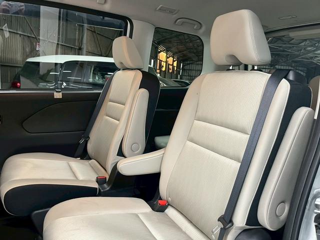 セレナ ｅ－パワー　ハイウェイスターＶ　１オーナー／プロパイロット／デジタルインナーミラー／全方位カメラ／ナビＴＶ／Ｂｌｕｅｔｏｏｔｈ対応／ＵＳＢ接続可／両側パワスラ／フリップダウンモニタ－（50枚目）